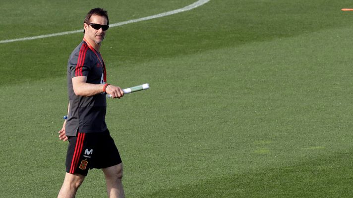 Telediario 1 - Lopetegui busca encajar todas sus piezas