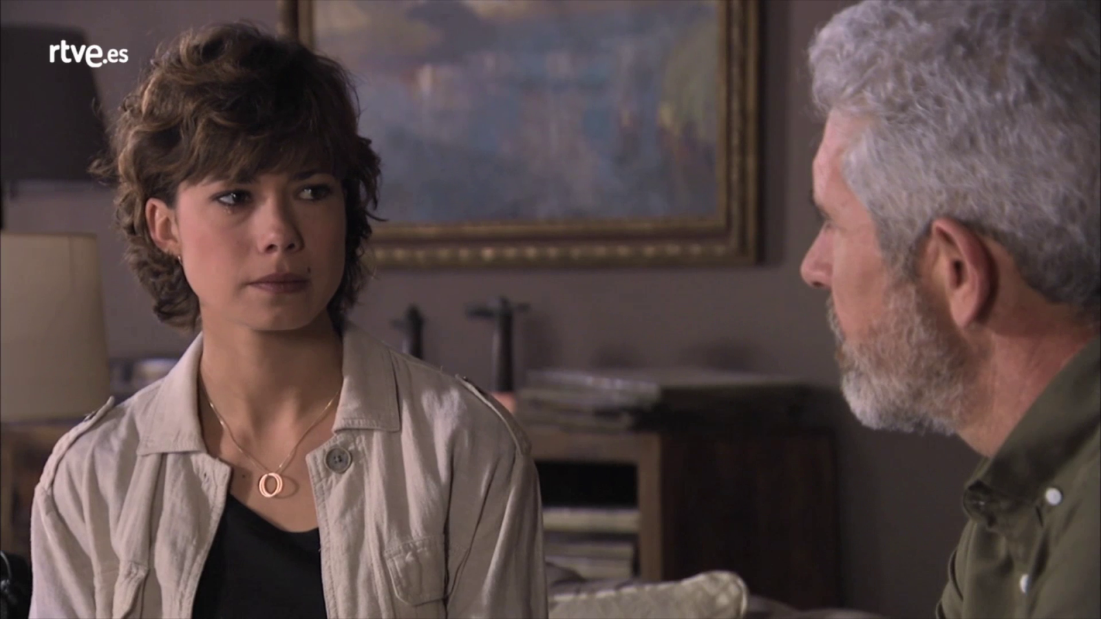 Servir y proteger - Alicia llama papá a Quintero