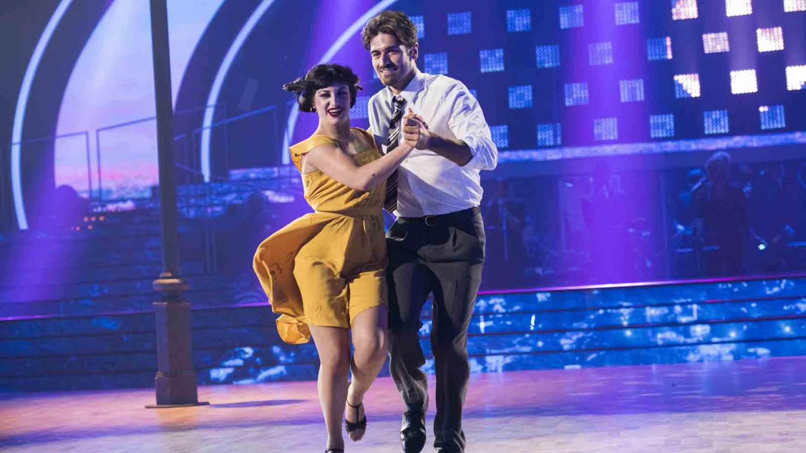 Bailando con las estrellas - Javier Hernanz y Rosa Carné bailan "Another day of sun"