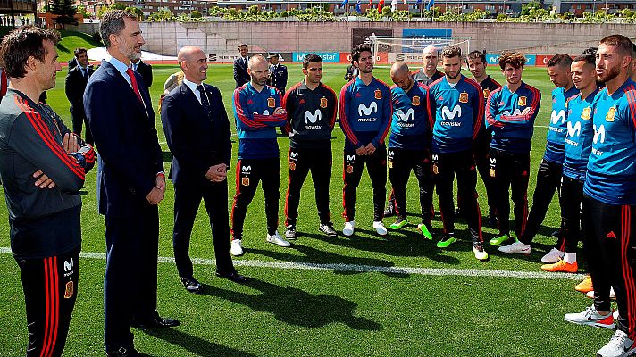  - Felipe VI, a la selección: "Vais a llegar muy lejos"