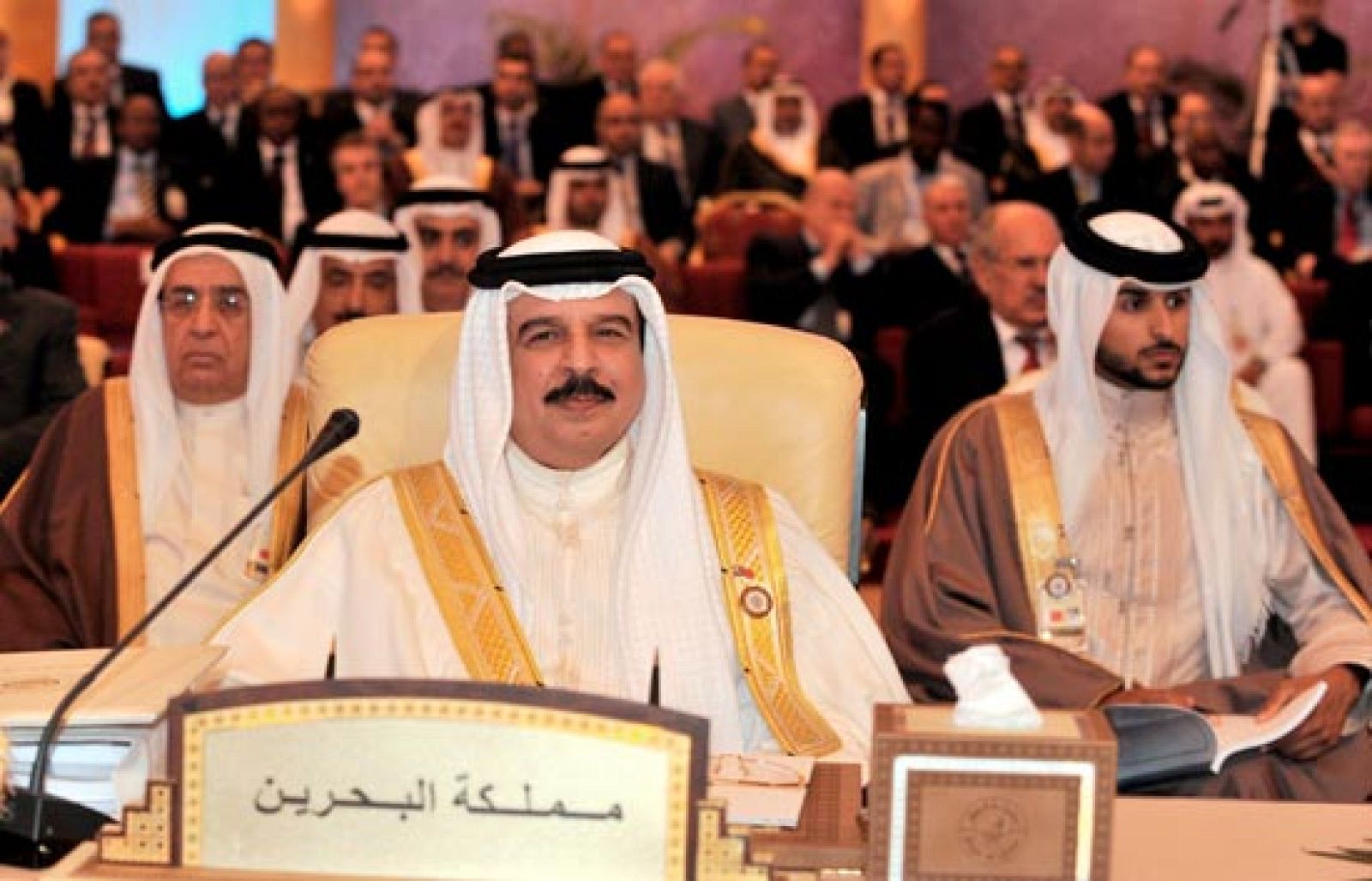 El presidente de Sudán critica a la ONU en la cumbre de la Liga Árabe que se celebra en Qatar | Ver