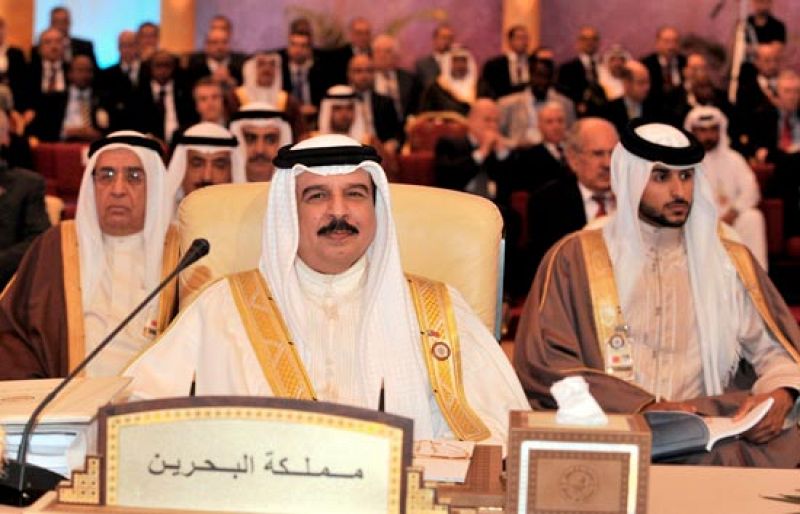 El presidente de Sudán critica a la ONU en la cumbre de la Liga Árabe que se celebra en Qatar | Ver