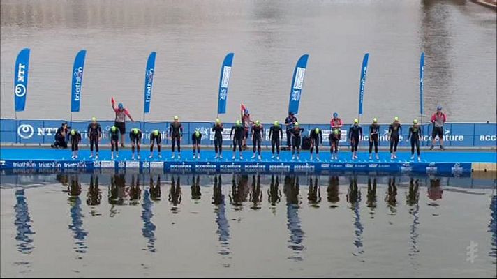 Triatlón - ITU World Series. Prueba Nottingham. Carrera Relevos Mixtos