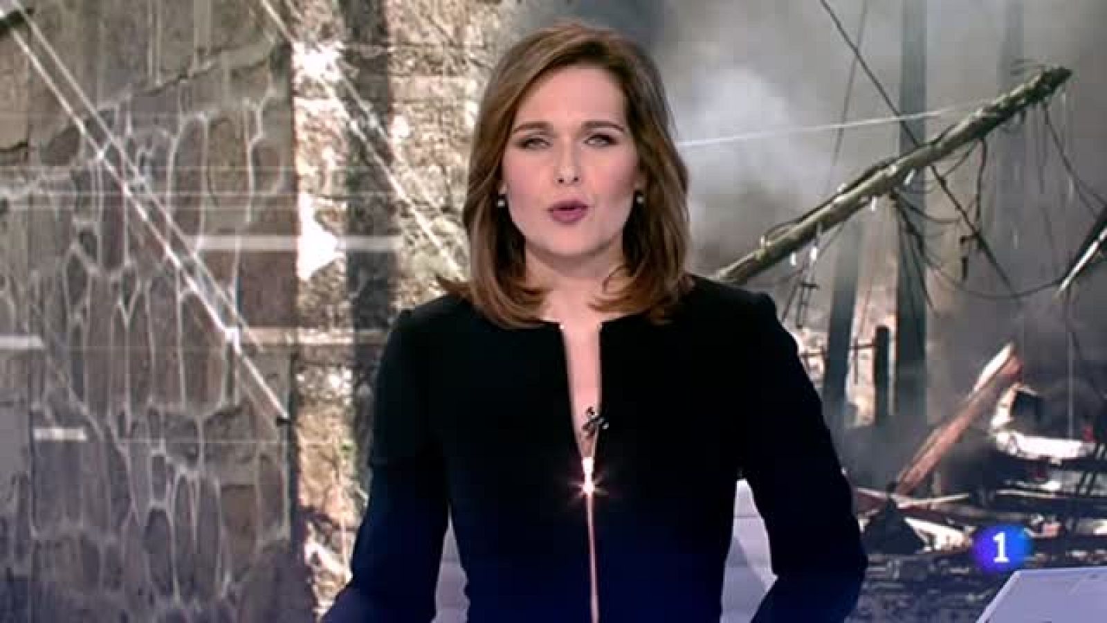 Concentración en Tui para pedir medidas urgentes para poder volver a sus casas