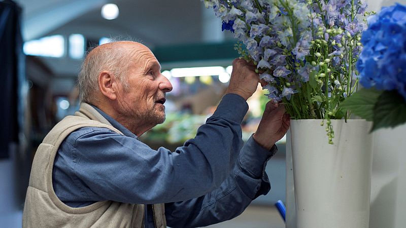 Antonio López, del color de las verduras, a la teoría del color en el XI Taller de Pintura de Maestros