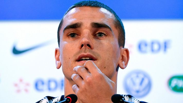 Telediario 1 - Griezmann: "La decisión está tomada pero no es ni el lugar ni el día para decirlo"