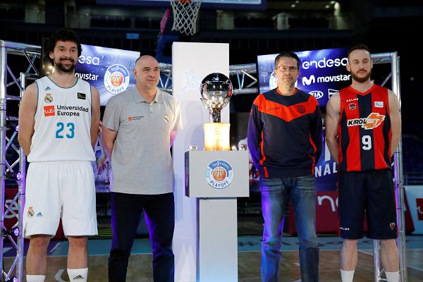 Telediario 1 - Laso: "El tema favoritismo me da igual, los dos hemos demostrado ser los mejores equipos"