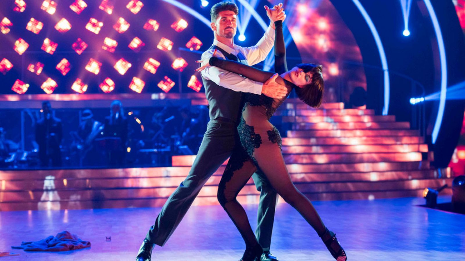 Bailando con las estrellas - Javier Hernanz y Rosa bailan "When we were young"