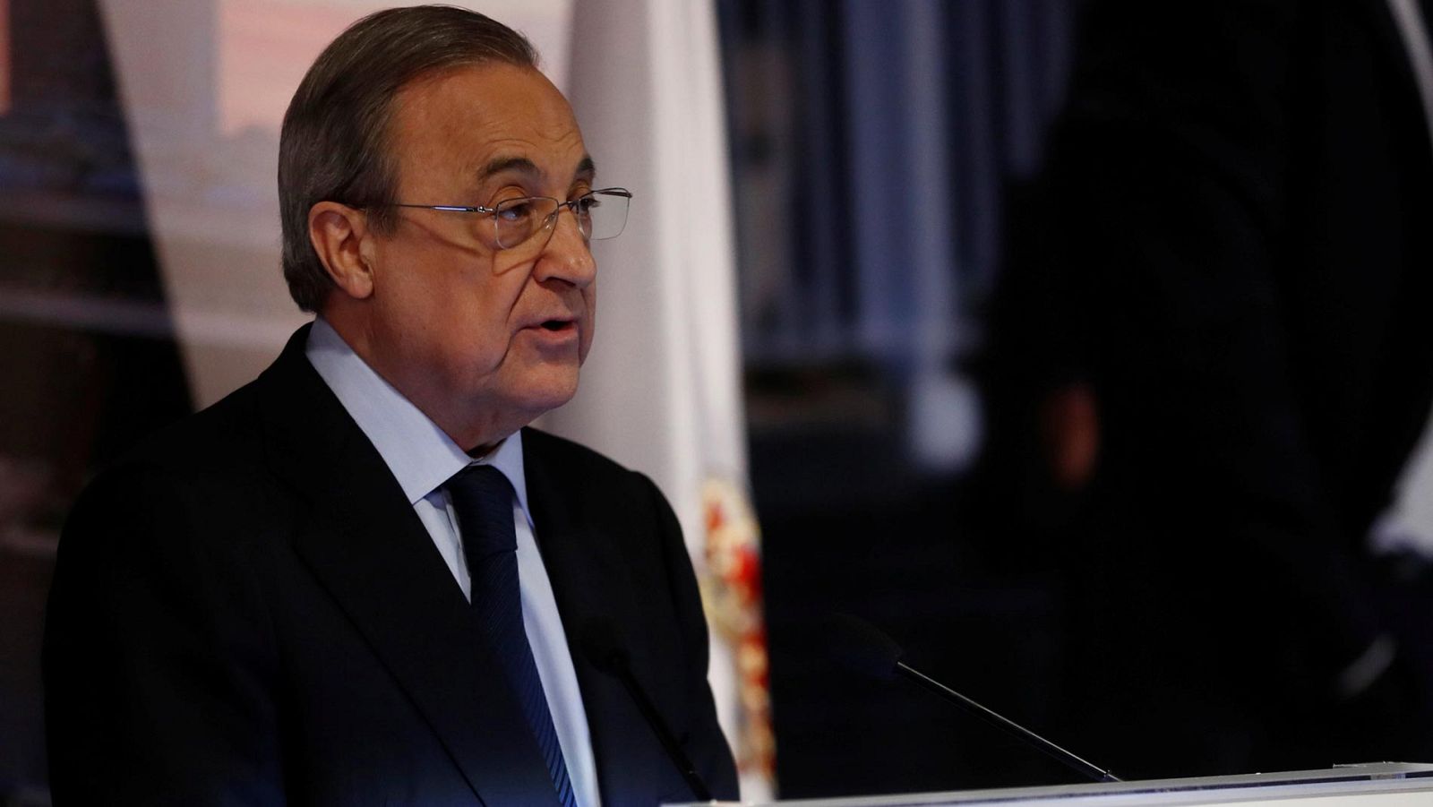 Florentino Pérez denuncia la "injusta y desproporcionada" reacción de Luis Rubiales | Ver