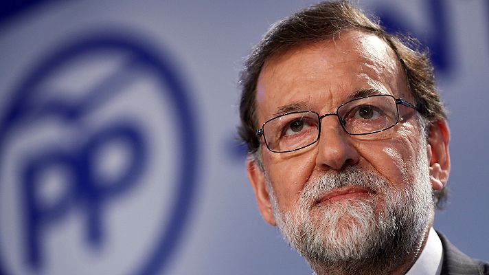 Telediario 1 - Rajoy abandona su acta de diputado y pedirá su reingreso en el Cuerpo de Registradores