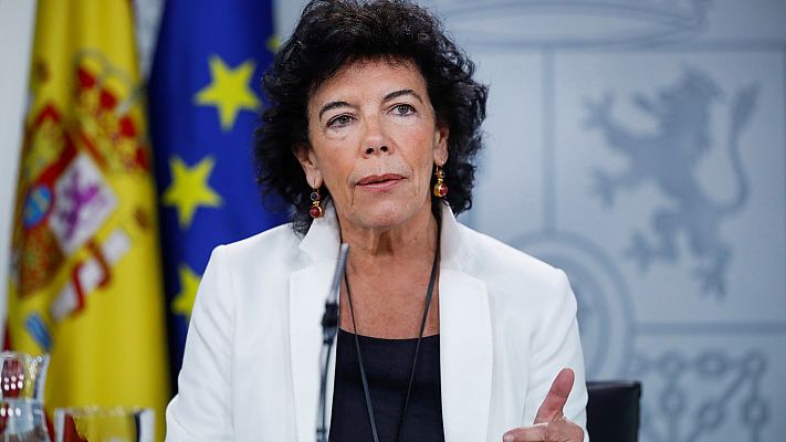  - El Gobierno restituye el derecho a la sanidad universal