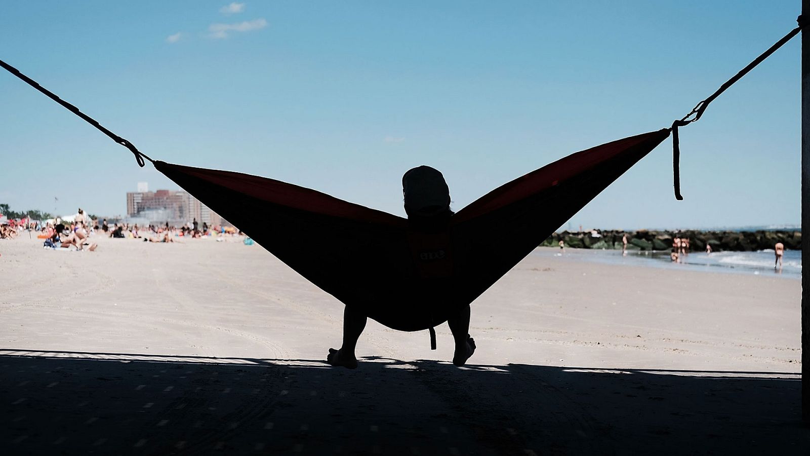 Tiempo estable y cielos poco nubosos, salvo en el norte