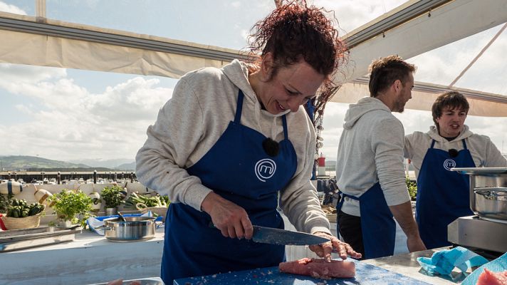 MasterChef - MasterChef 6 - Victor y Oxana no se entienden en el cocinado