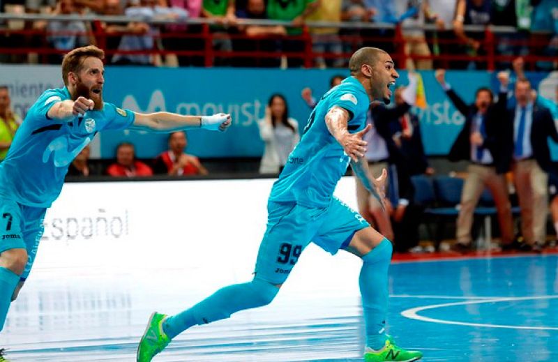 LNFS 2017-2018. Los goles del último partido Inter 1-1 Barça | Ver