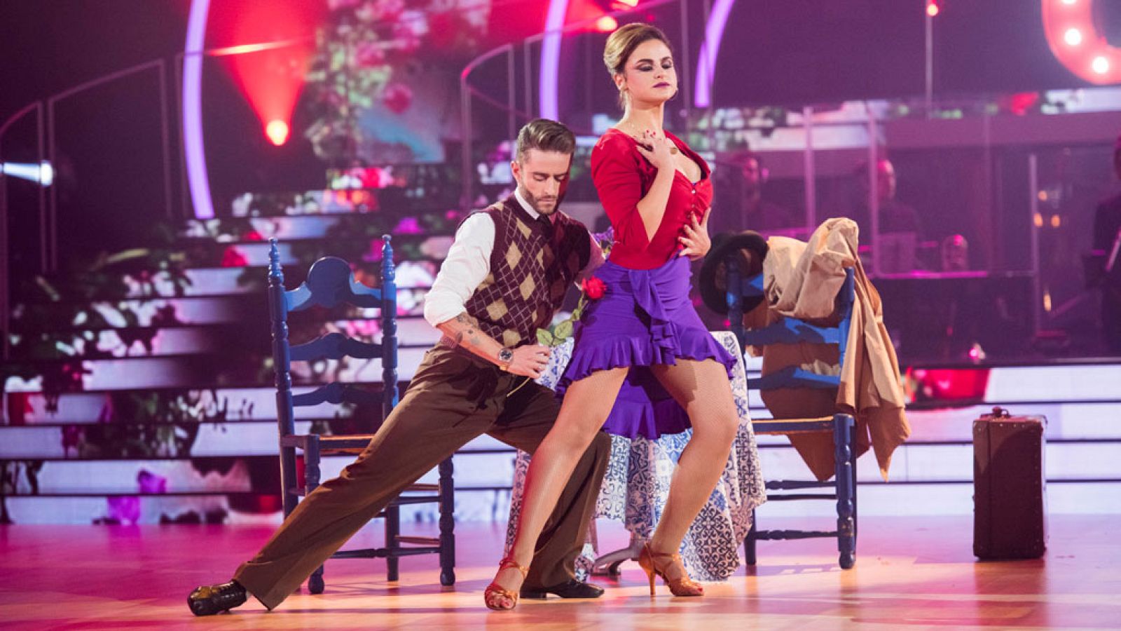Bailando con las estrellas - Pelayo Díaz e Inés bailan "Volver"