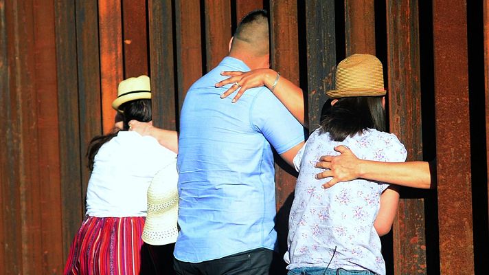 Documentos TV - Indivisible