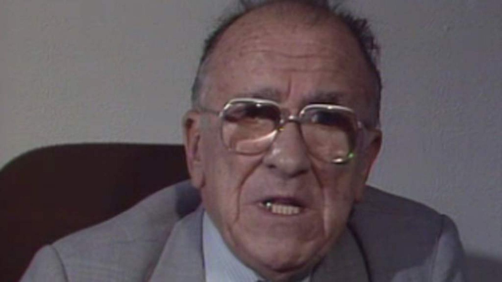 Radio Pirenaica. Aventura de una radio clandestina - 2ª parte