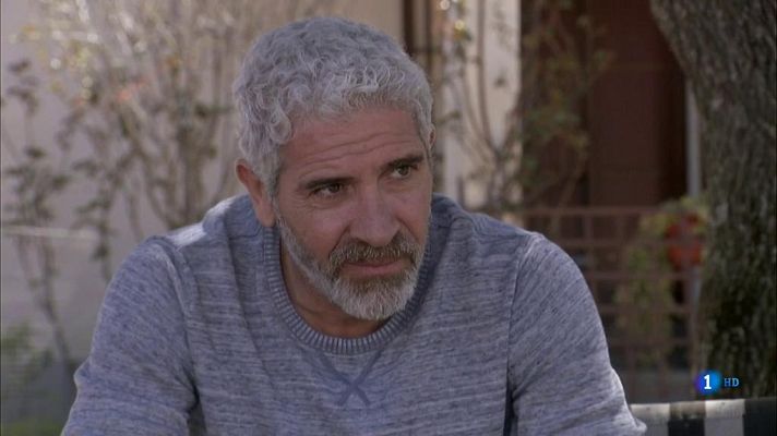 Servir y proteger - Bremón conoce los detalles de la operación del CNI