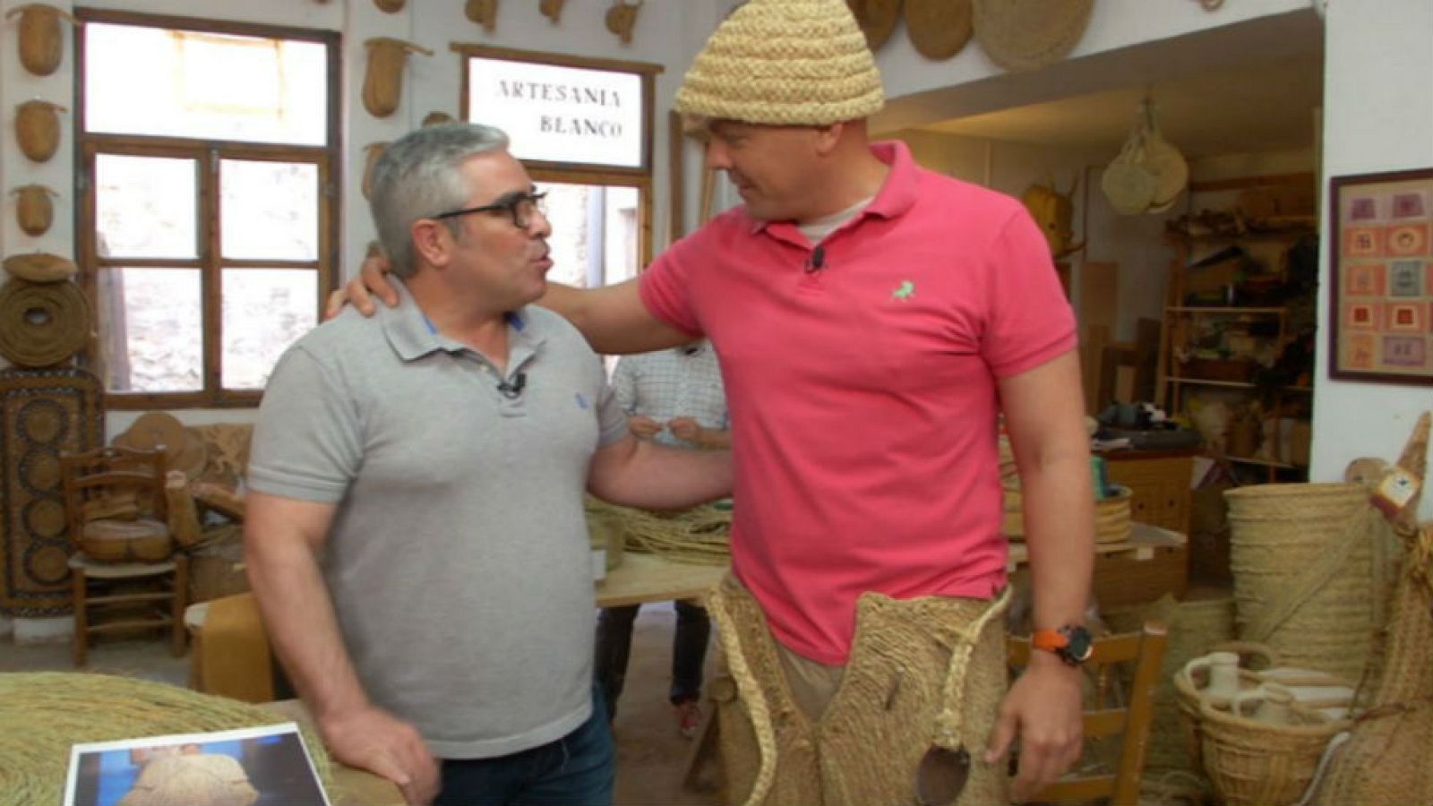 Con esparto y a la moda