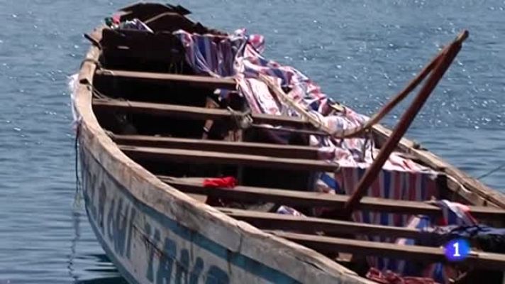 Telediario 1 - 959 inmigrantes han llegado a las costas españolas en lo que va de fin de semana