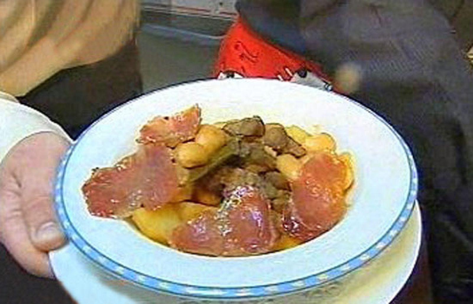 España Directo - Potaje de gurumelos - RTVE Cocina | Ver