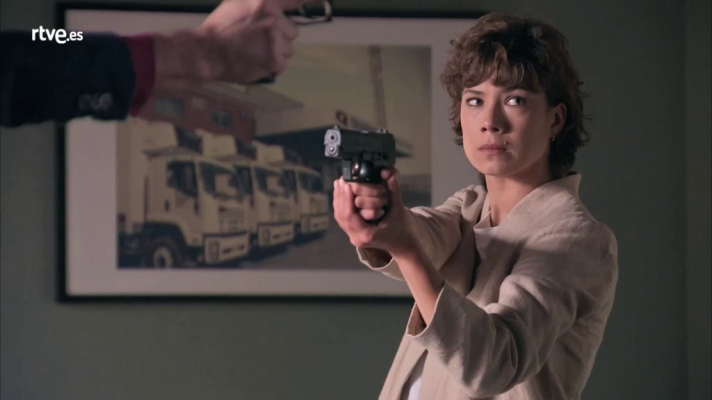 Servir y proteger - Iker y Alicia salvan a Julio de ser asesinado