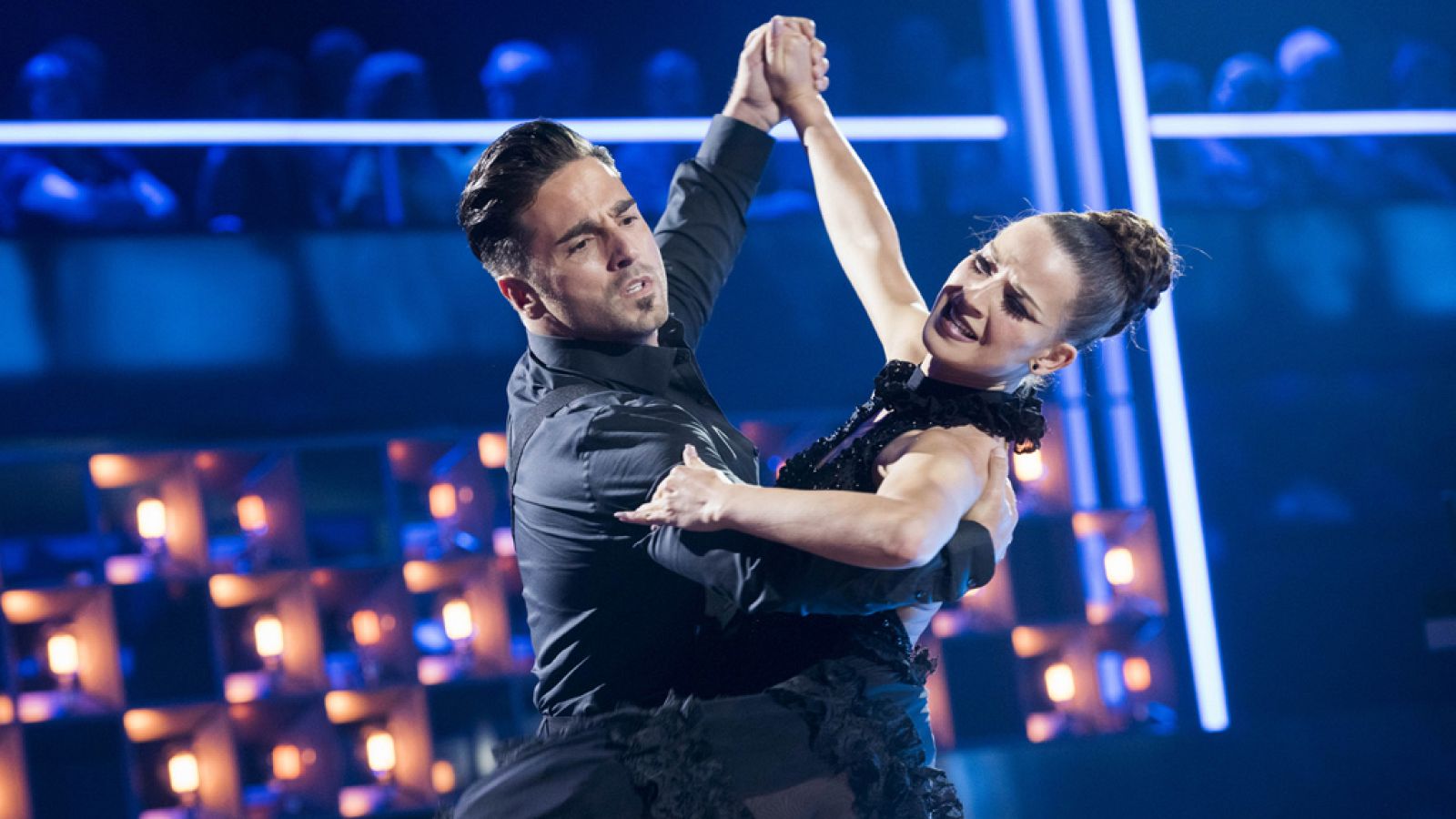 David Bustamante y Yana bailan "Back to black" - Bailando con las estrellas