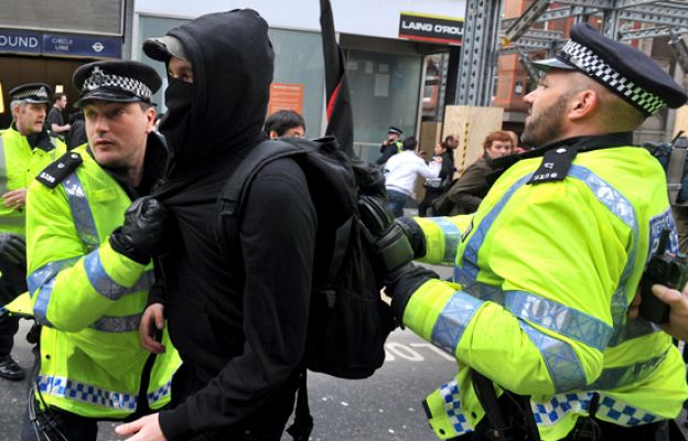  - Disturbios en la City de Londres