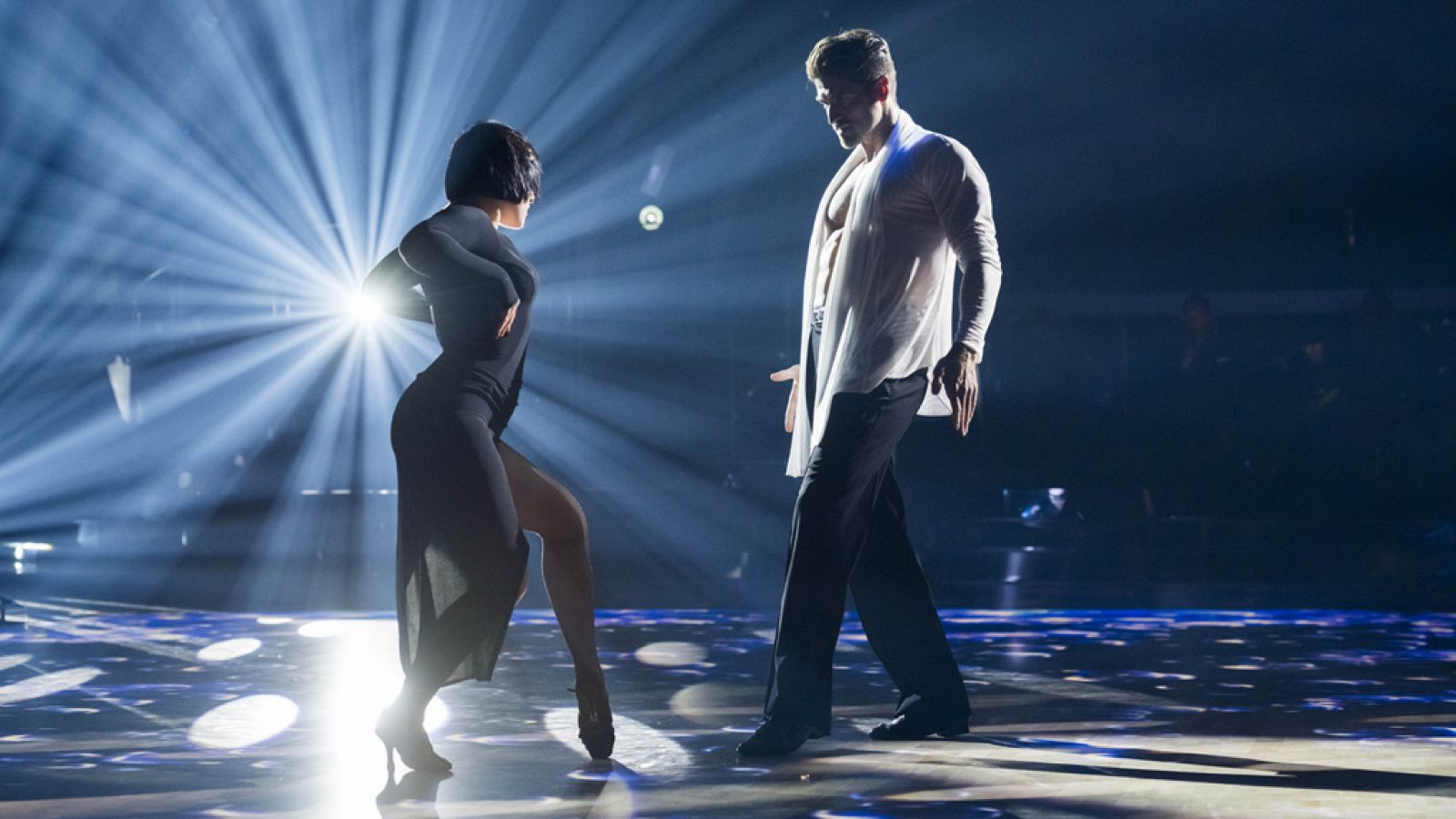 Bailando con las estrellas - Javier Hernanz y Rosa bailan "El patio"