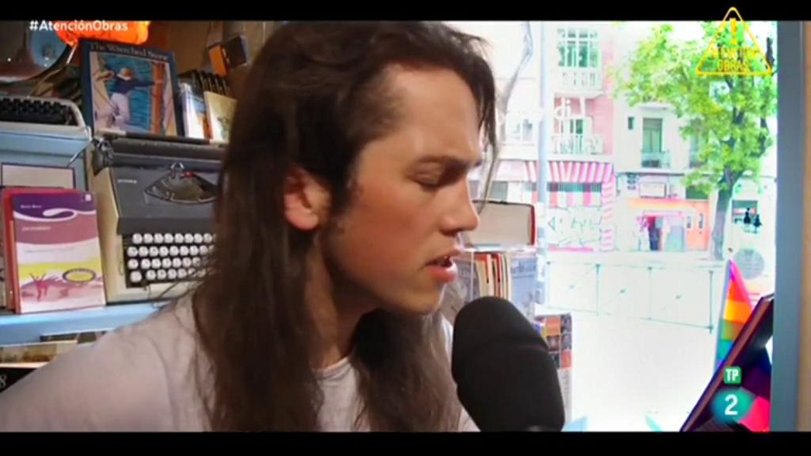 Atención Obras - Didirri, la última gran revelación del folk australiano