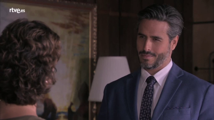 Servir y proteger - Somoza recibe la visita de Alicia