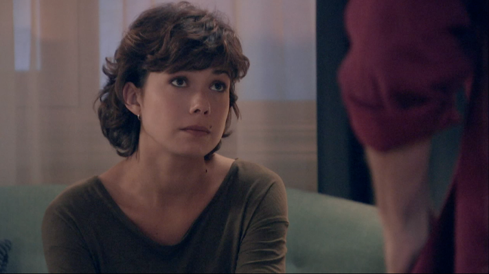 Servir y proteger - Alicia se siente mal por engañar a Julio