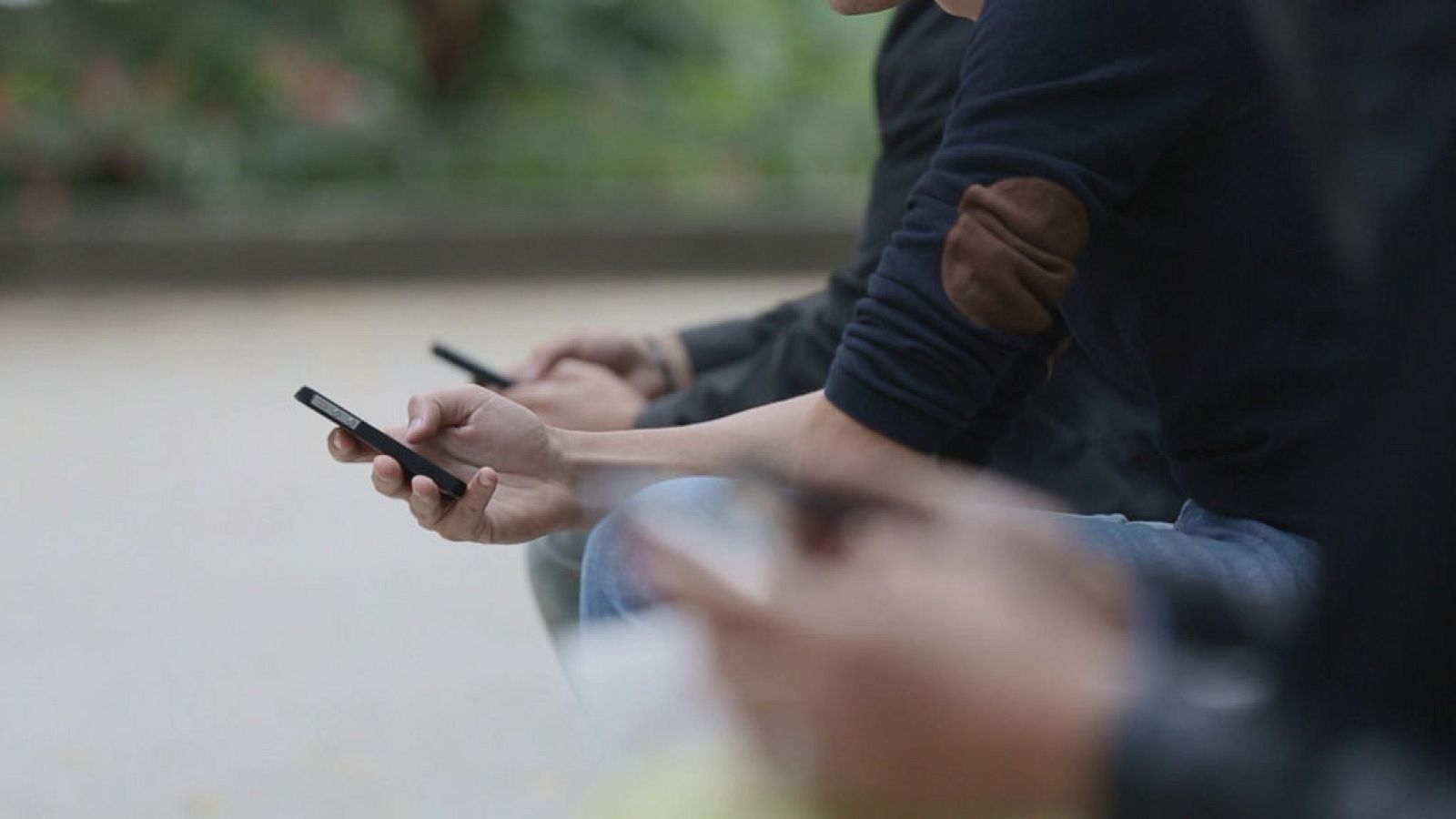 La noche temática - Adictos a las pantallas - ver ahora