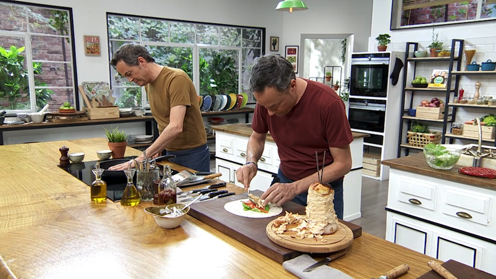 Torres en la cocina - Kebab de pollo y helado frito - ver ahora