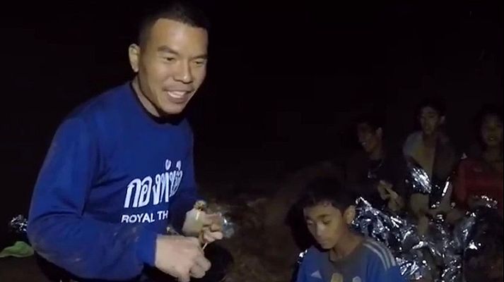 Telediario 1 - Telediario - 15 horas - 04/07/18 - Lengua de signos