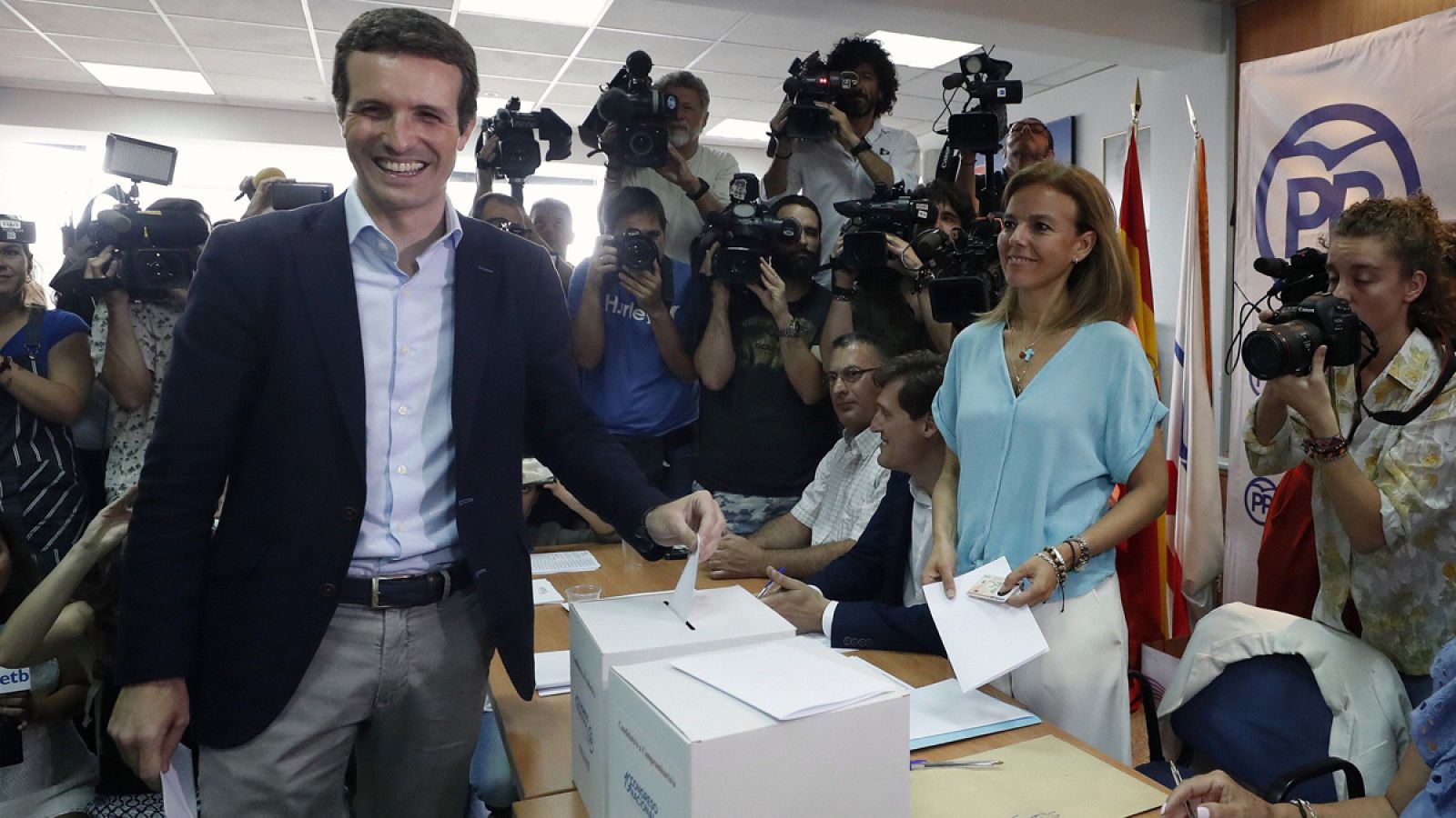 Pablo Casado: "Todo el mundo va a tener sitio en mi candidatura" - Informativo 24h | Ver