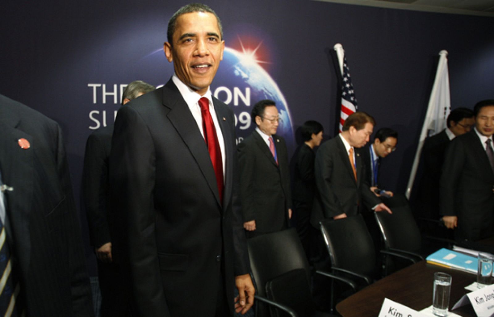 Los líderes del G-20 están ya en el ExCel Center, que acoge las reuniones de los jefes mundiales en busca de soluciones a la crisis.