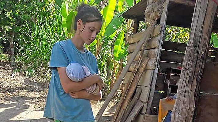 Telediario 1 - La española encontrada en la selva peruana ha sido víctima de una secta liderada por Félix Manrique, ya detenido