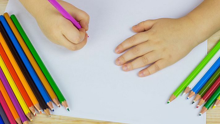 Telediario 1 - Niños transexuales: "Me sentía como un chico por eso me quería cambiar el nombre"