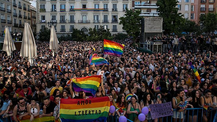 Telediario 1 - Despliegue de más de un millar de efectivos de Policía para la marcha del Orgullo
