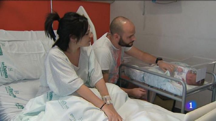 Informatiu Balear - Els pares del sector turístic, reticents a demanar el permís de paternitat