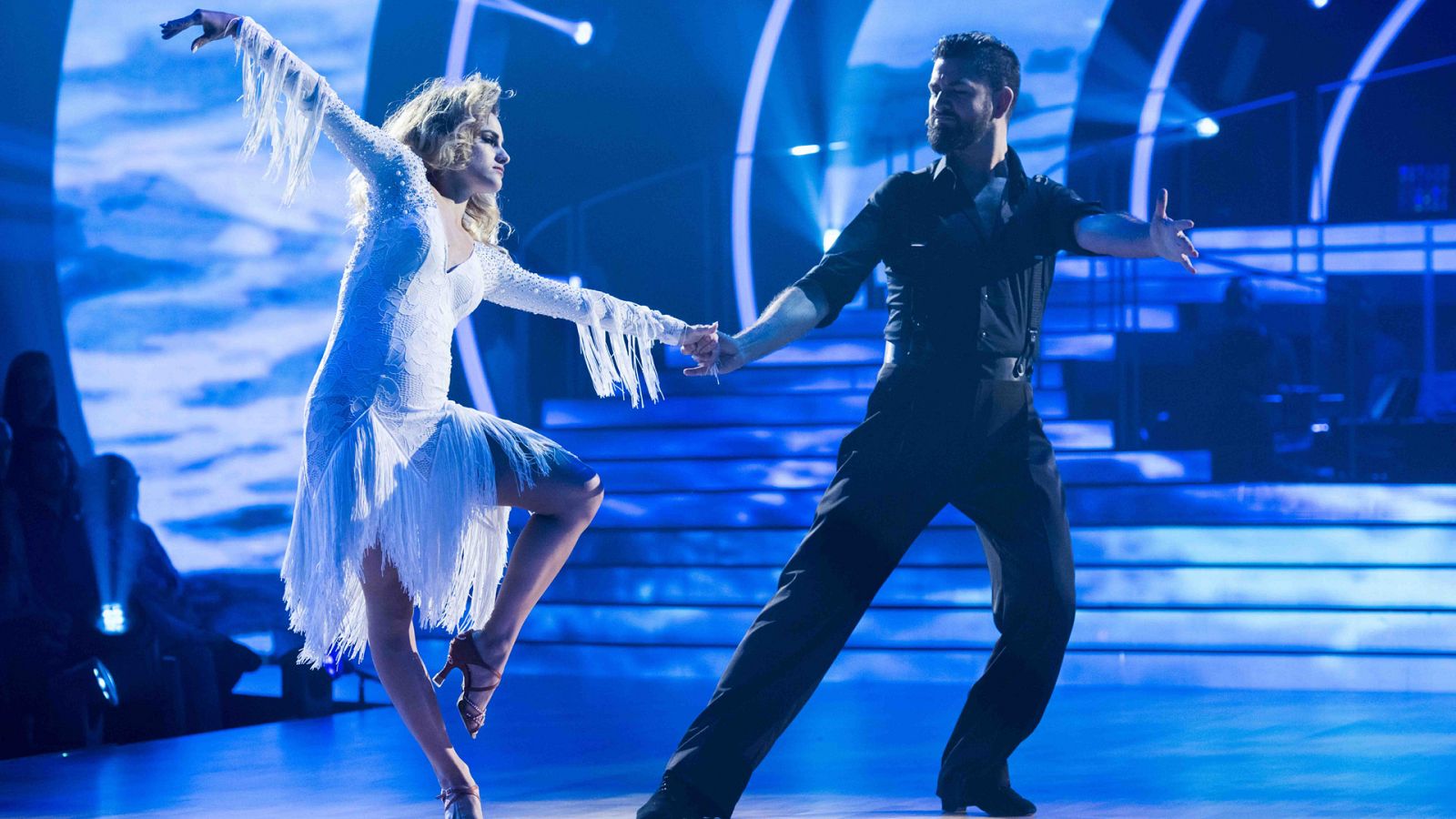 Bailando con las estrellas - Manu Sánchez y Mireya bailan "En el punto de partida"