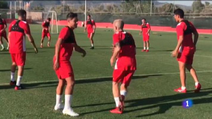 Informatiu Balear - Els jugadors del Mallorca passen la revisió mèdica