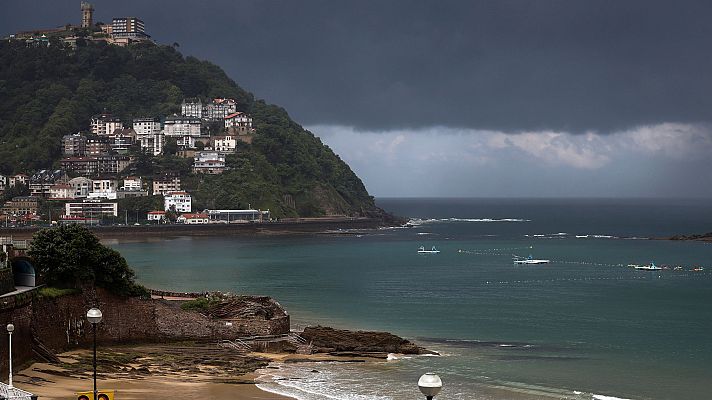 El tiempo - Chubascos y tormentas fuertes en el Cantábrico oriental y alto Ebro