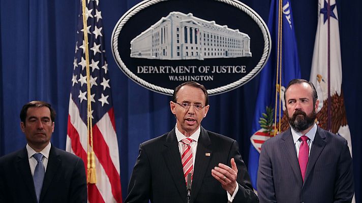 Informativo 24h - Doce agentes rusos imputados por hackear la campaña electoral de Clinton en 2016