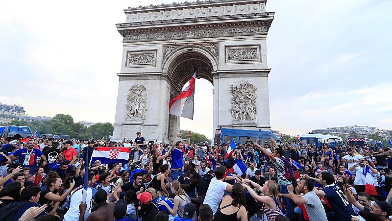 Mundial 2018 | Francia se echa a la calle para celebrar su segundo Mundial