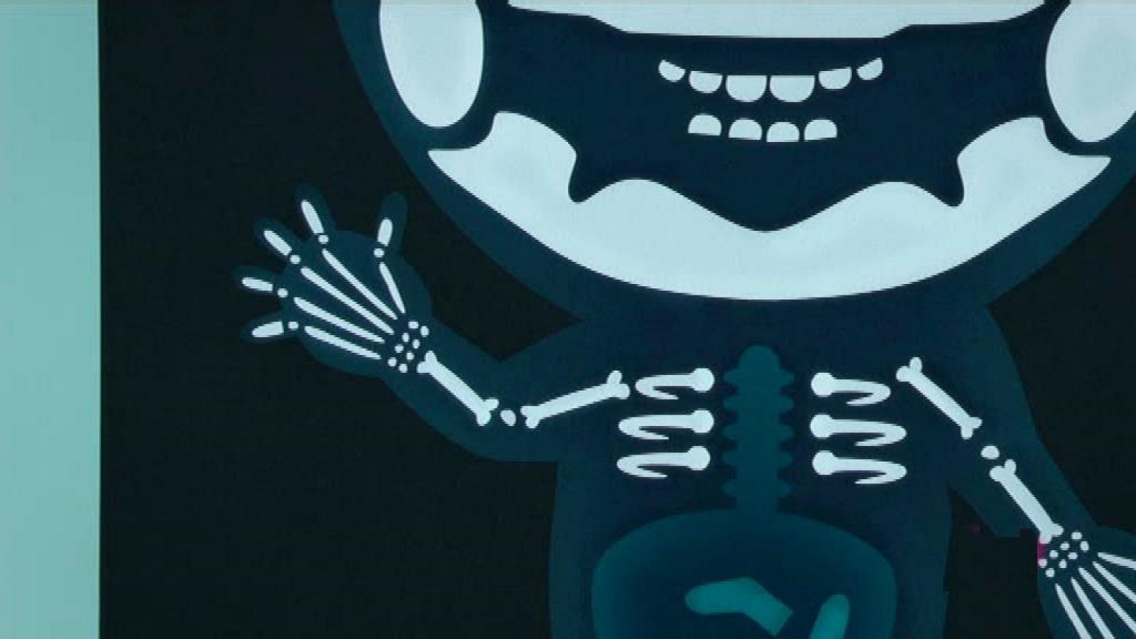 Huesos curiosos - Messy va a Okido | Ver