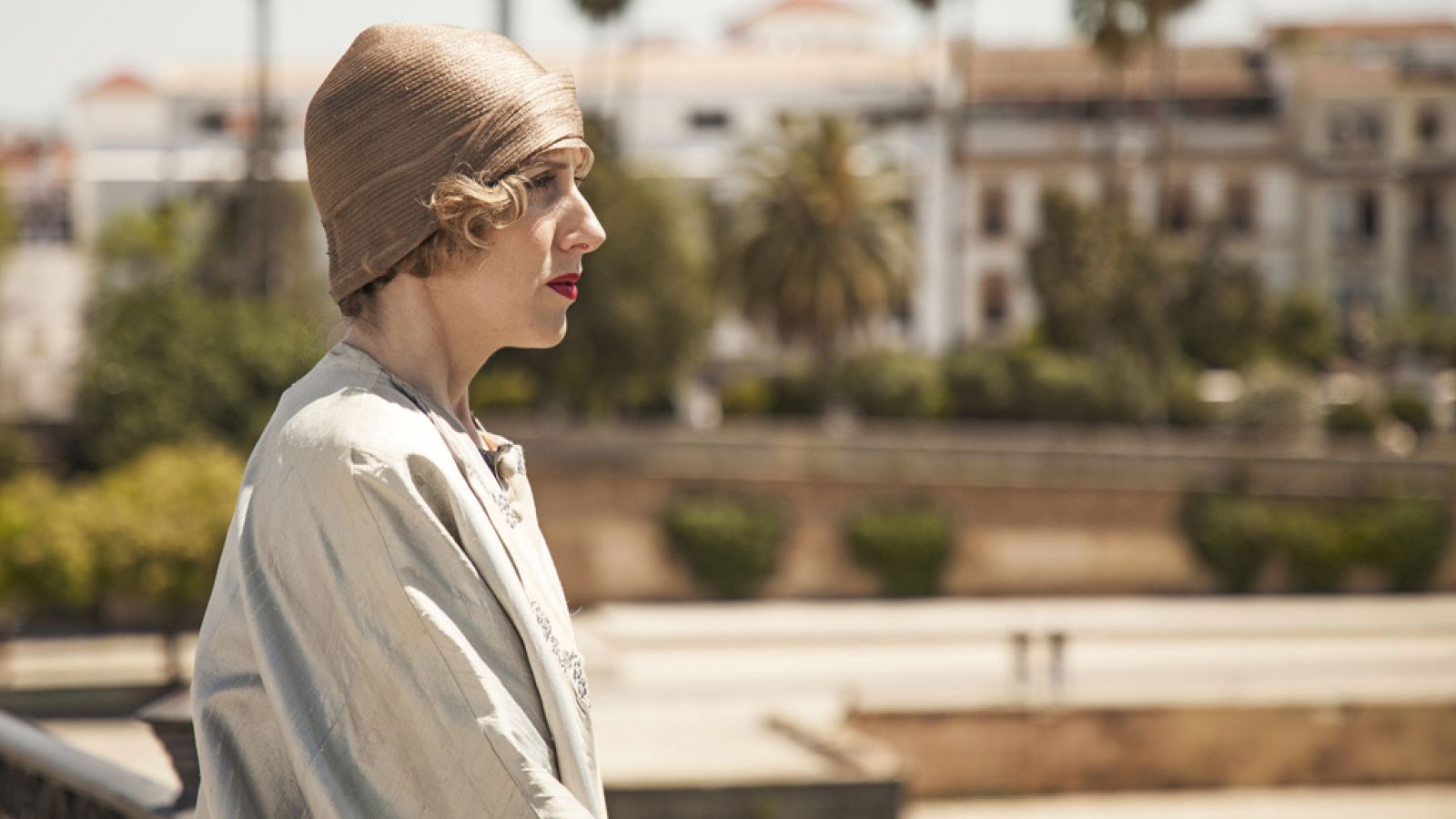 La otra mirada - Paula ofrece su amistad a Ángela