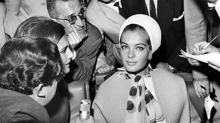 Telediario 1 - Una película recrea los últimos años de vida de Romy Schneider