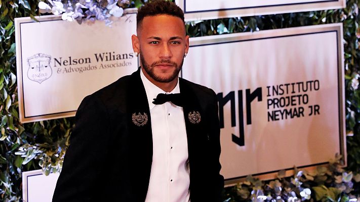 Telediario 1 - Neymar seguirá en el PSG